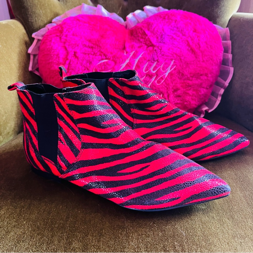 Zebra print booties